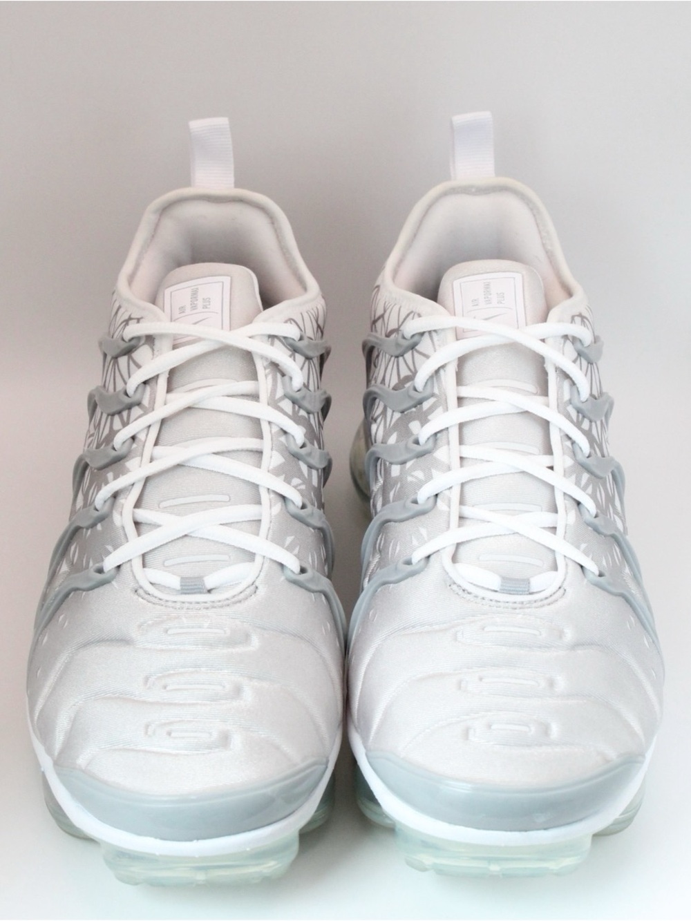 Nike Air Vapomax Plus White and Metallic Silver Sneakers
